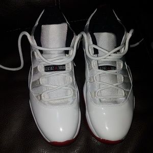 Jordan 11 lows